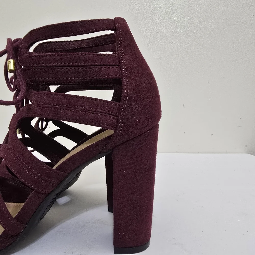 CHRISITIAN SIRIANO size 6.5 Suede Lace Up Strappy Block‎ Heel Shoes Burgundy